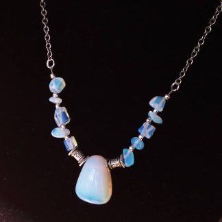 handcrafted jewellery necklace